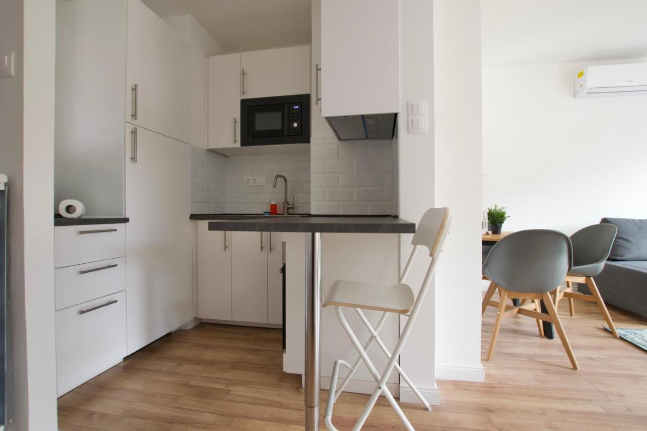 Standard Apartment By Hi5 - Dessewffy 37 Suites 부다페스트 외부 사진