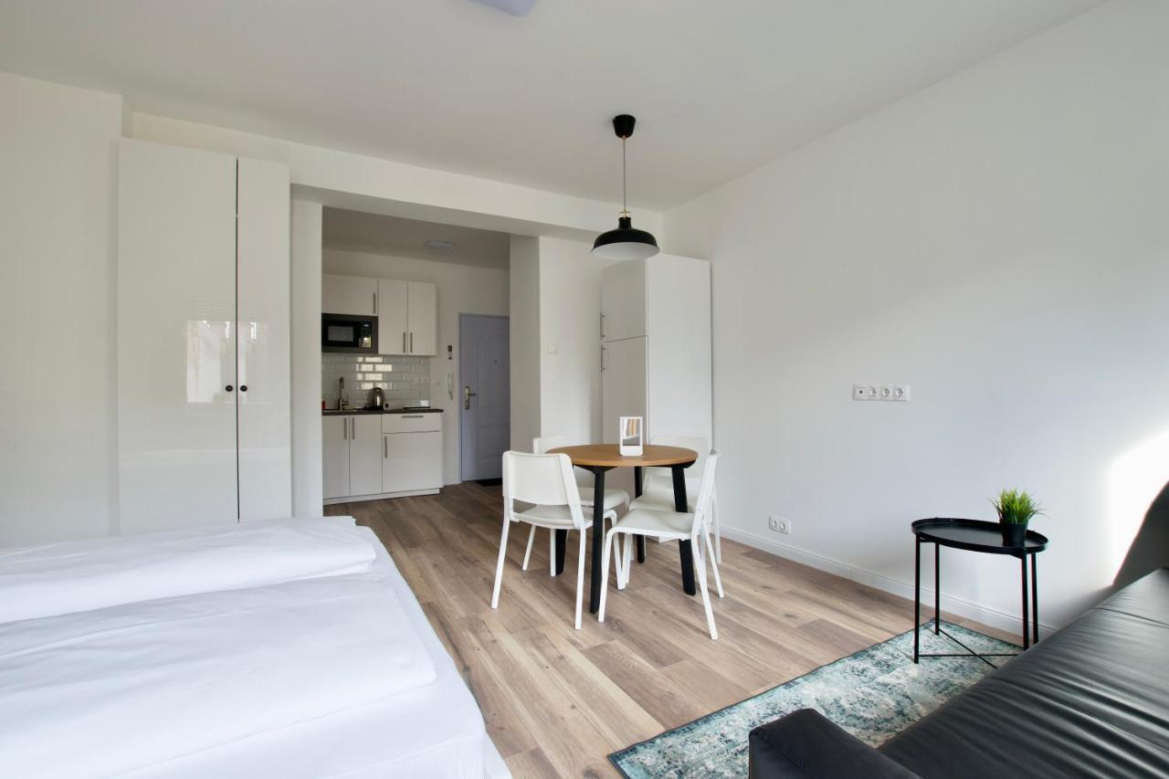 Standard Apartment By Hi5 - Dessewffy 37 Suites 부다페스트 외부 사진